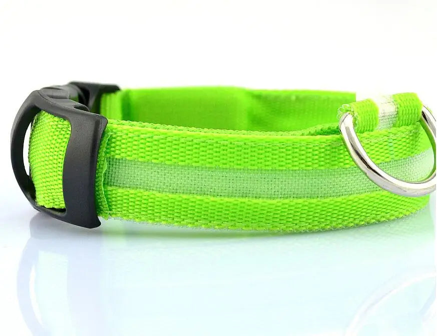 THE LOVE PETS™ GlowMe Pet Collar