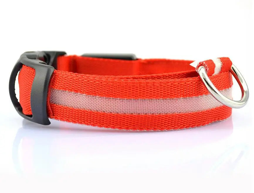 THE LOVE PETS™ GlowMe Pet Collar