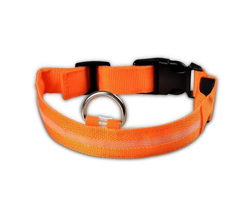 THE LOVE PETS™ GlowMe Pet Collar