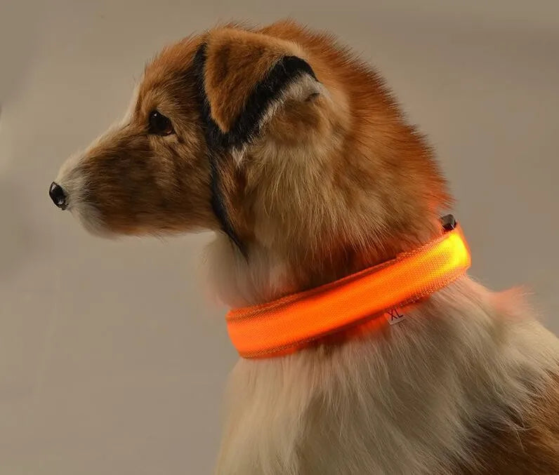 THE LOVE PETS™ GlowMe Pet Collar