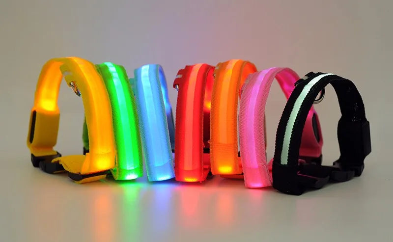 THE LOVE PETS™ GlowMe Pet Collar